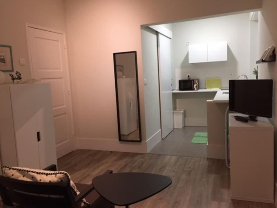 Romantic And Bright Studio Apartment In Arroios - Ssl 2B Lisboa Kültér fotó